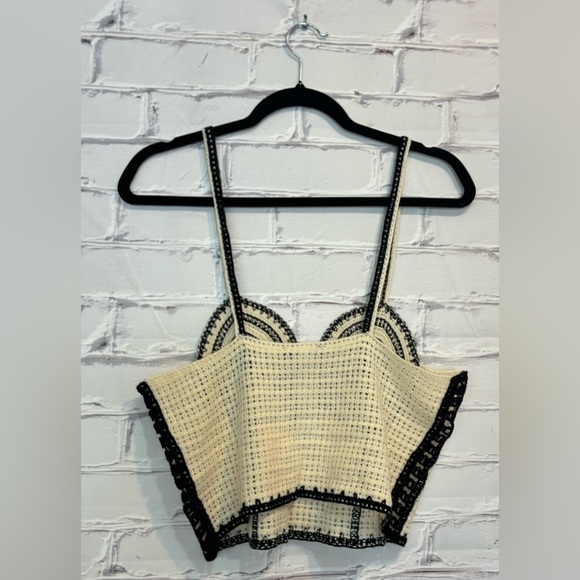 Zara black & white Crochet Corset Crop Top-NWT-Size Large - Picture 3 of 4